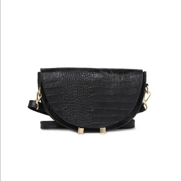 SCUI STUDIOS Croc Embossed Leather Crossbody Bag - Picture 1 of 7
